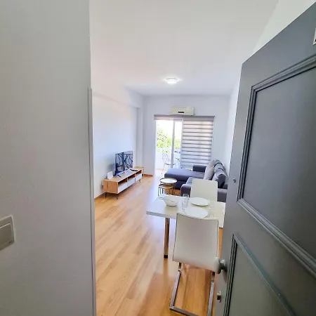 Springfield Park Apartament *